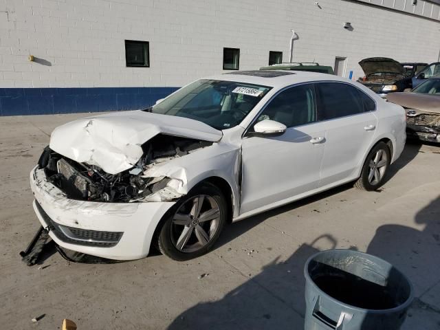 2012 Volkswagen Passat SE