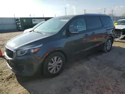 2017 KIA Sedona LX en venta en Magna, UT