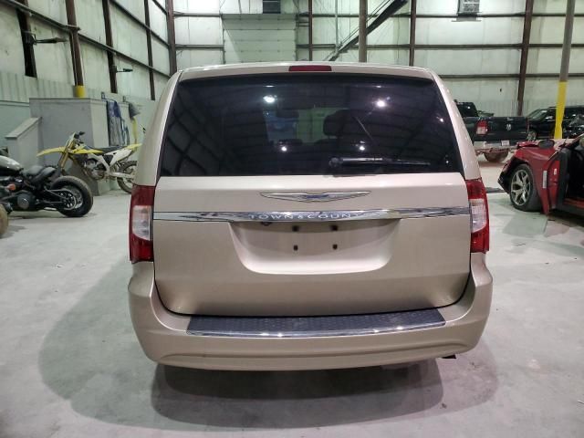 2012 Chrysler Town & Country Touring