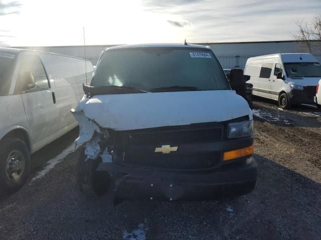 2021 Chevrolet Express G2500