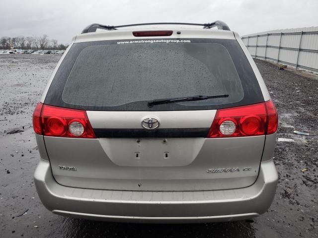 2006 Toyota Sienna CE