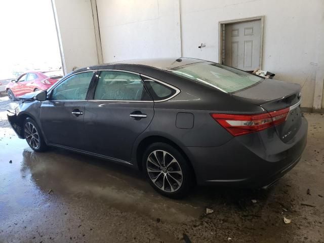 2017 Toyota Avalon XLE