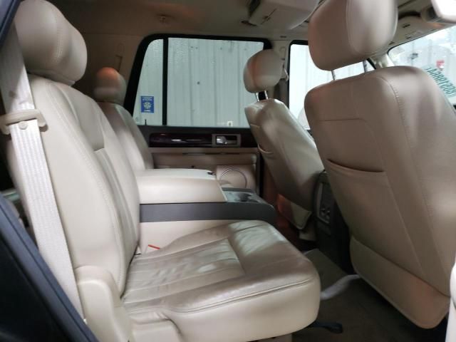 2004 Lincoln Navigator