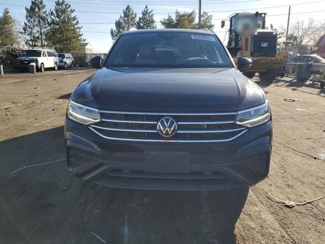 2023 Volkswagen Tiguan SE