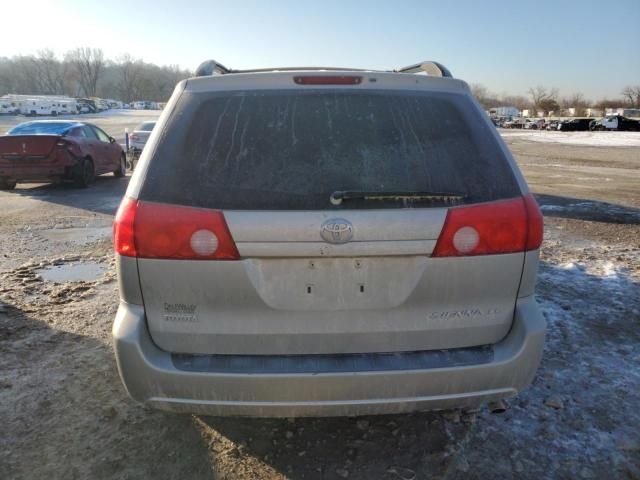 2010 Toyota Sienna CE