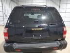 2000 Nissan Pathfinder LE