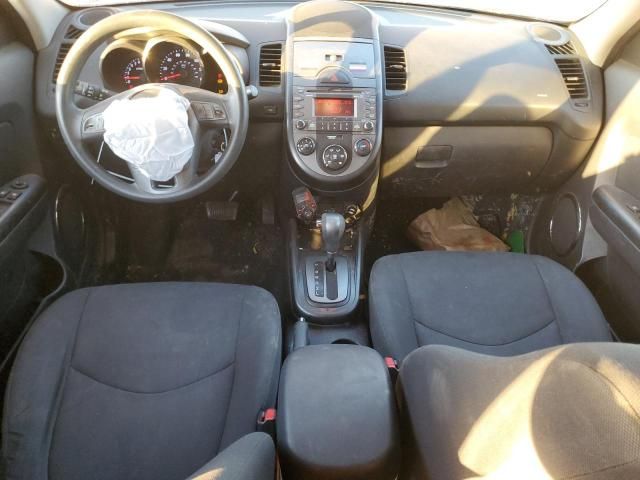 2010 KIA Soul +