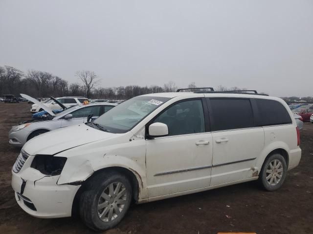 2013 Chrysler Town & Country Touring