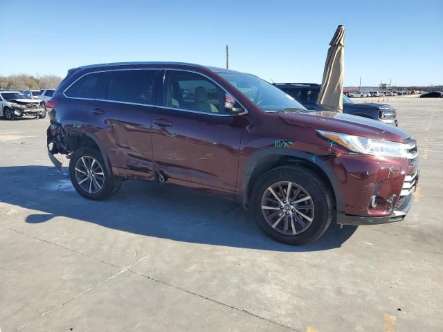 2018 Toyota Highlander SE