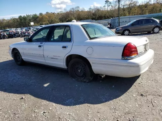 2000 Ford Crown Victoria LX