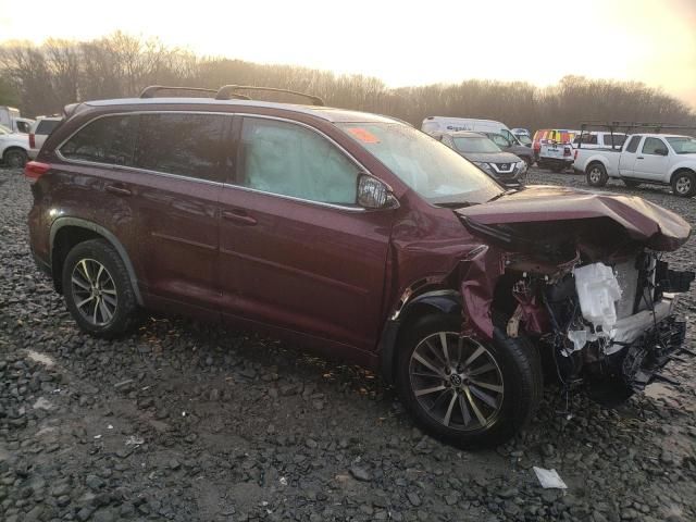 2018 Toyota Highlander SE