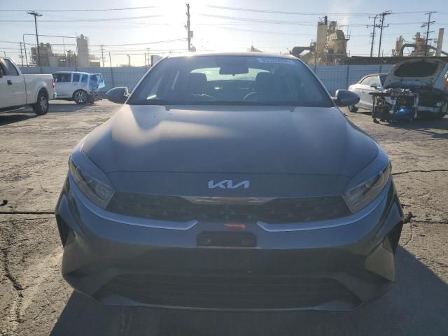 2023 KIA Forte LX