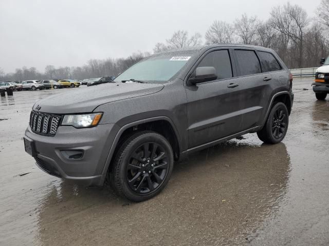 2017 Jeep Grand Cherokee Laredo