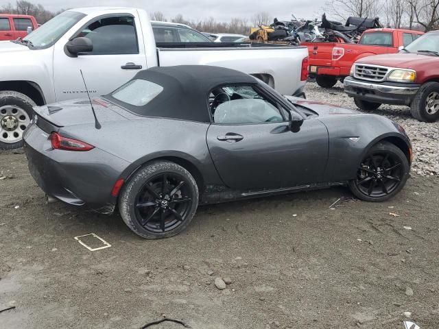 2021 Mazda MX-5 Miata Club