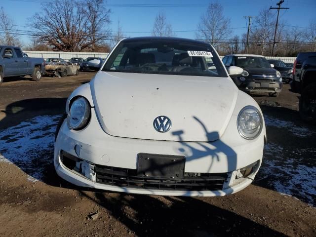 2016 Volkswagen Beetle SE