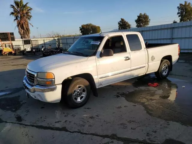 2003 GMC New Sierra C1500