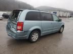 2010 Chrysler Town & Country Touring