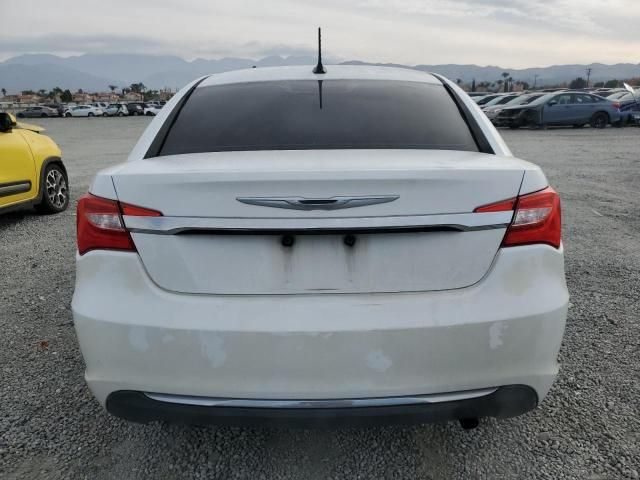 2012 Chrysler 200 Touring