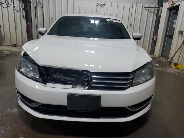 2014 Volkswagen Passat S