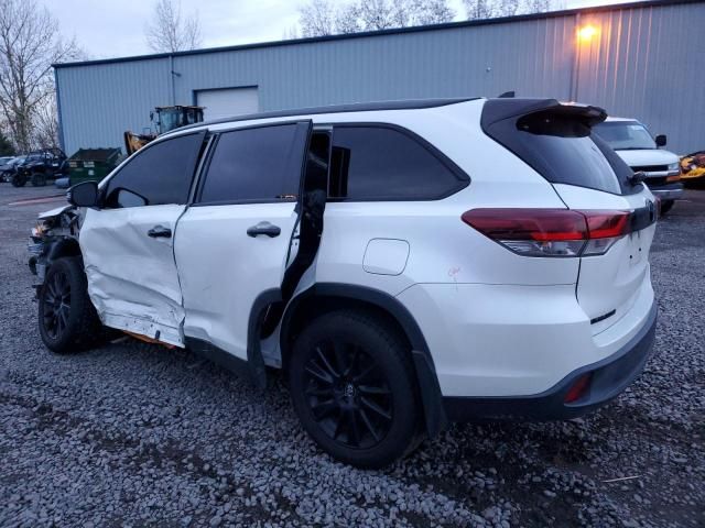 2019 Toyota Highlander SE