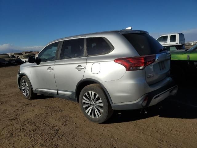 2019 Mitsubishi Outlander SE