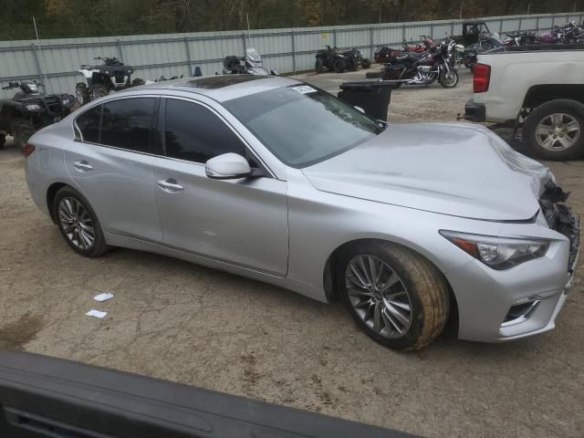 2018 Infiniti Q50 Luxe