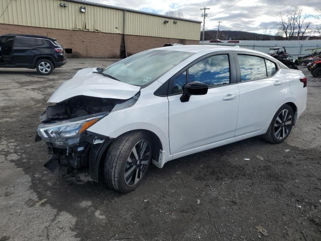 2022 Nissan Versa SR