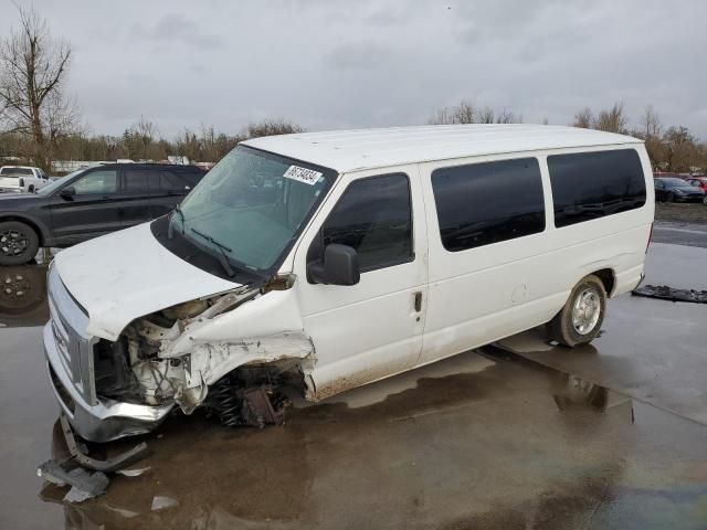 2012 Ford Econoline E350 Super Duty Wagon