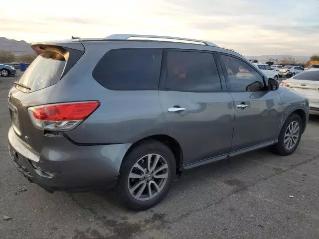 2015 Nissan Pathfinder S