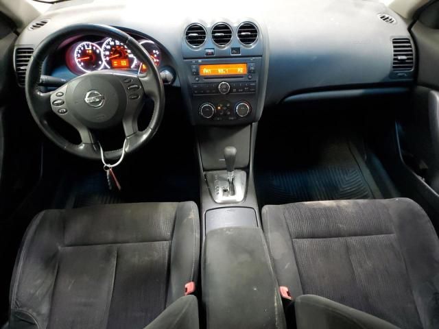 2010 Nissan Altima Base