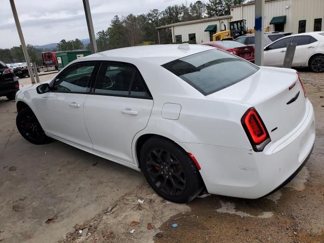 2022 Chrysler 300 Touring L