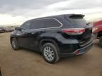 2016 Toyota Highlander LE