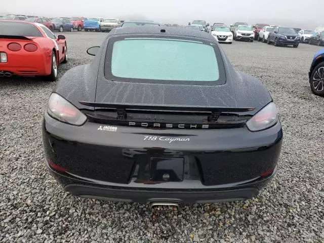 2018 Porsche Cayman