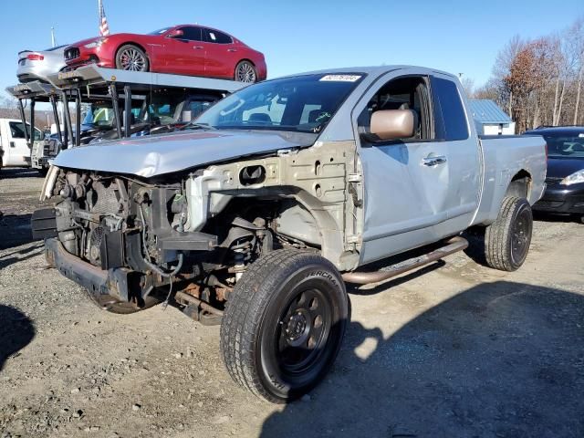 2004 Nissan Titan XE