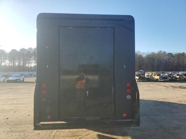 2009 Freightliner Chassis M Line WALK-IN Van