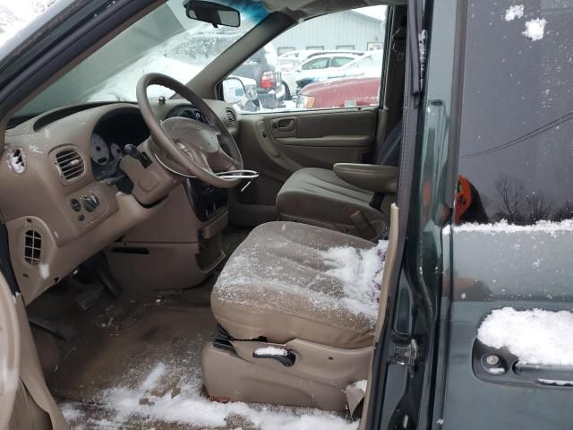 2001 Chrysler Town & Country LX