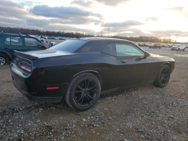 2016 Dodge Challenger SXT