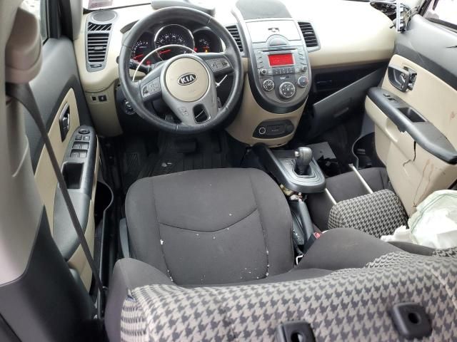 2011 KIA Soul +