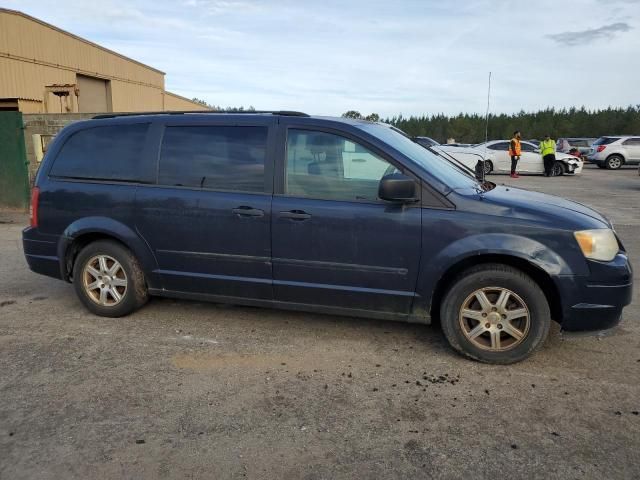 2008 Chrysler Town & Country LX