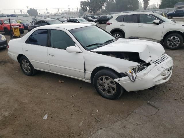 1999 Toyota Camry LE