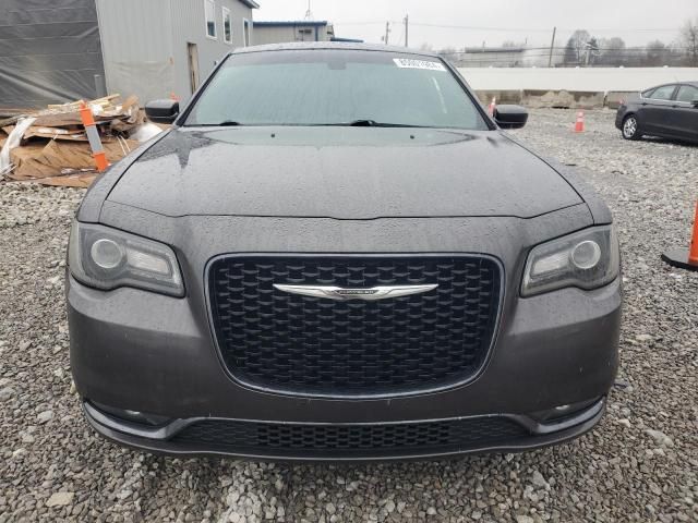 2018 Chrysler 300 S