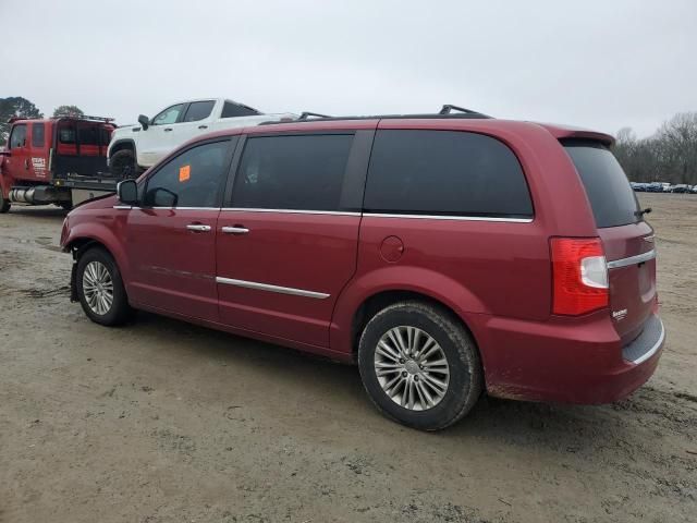 2015 Chrysler Town & Country Touring L