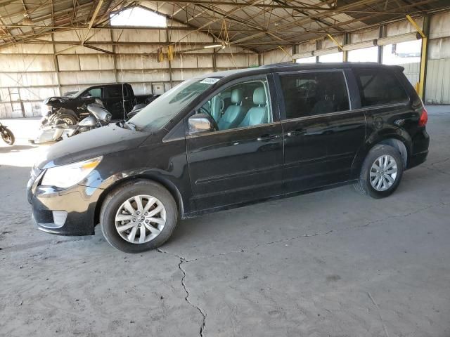 2012 Volkswagen Routan SE