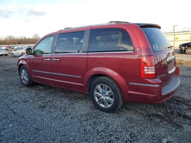 2010 Chrysler Town & Country Limited