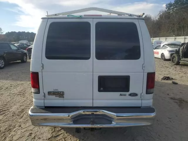 2012 Ford Econoline E250 Van