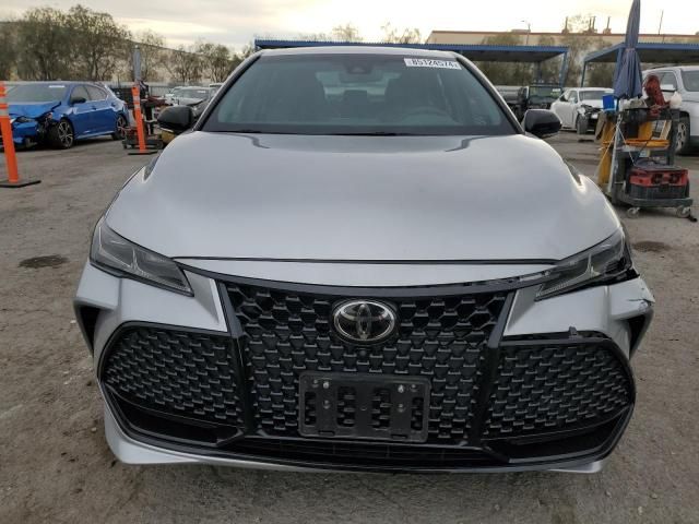 2019 Toyota Avalon XLE