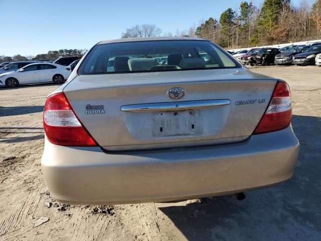 2004 Toyota Camry LE