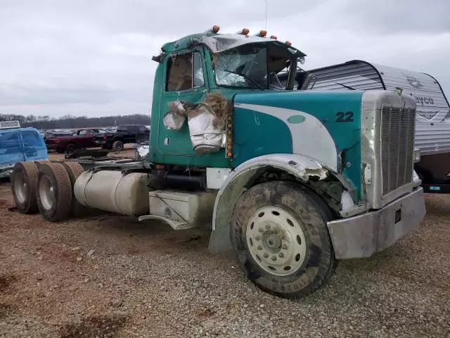 2000 Peterbilt 378