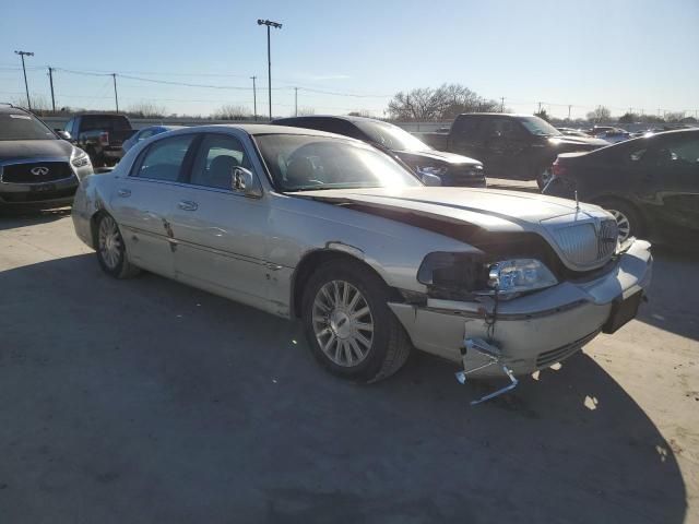 2004 Lincoln Town Car Ultimate