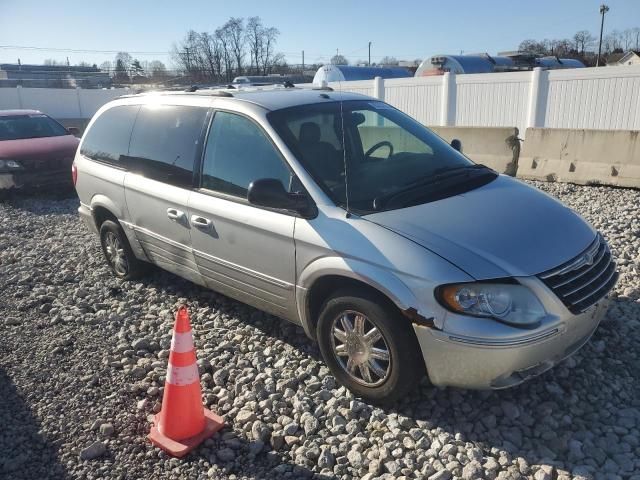 2006 Chrysler Town & Country Limited